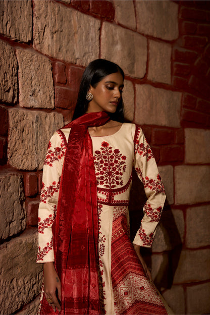 Mehr Rang – Printed Anarkali Gown