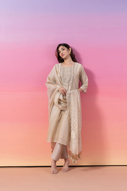 GARDENIA CREAM EMBROIDERED KURTA SET