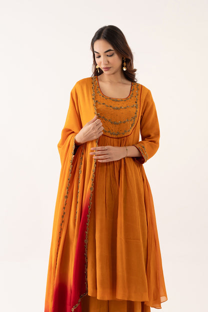 ORANGE CHINNON KURTA SET