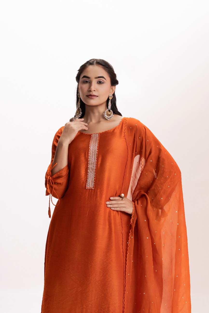 ORANGE SCALLOPED FESTIVE KURTA SET