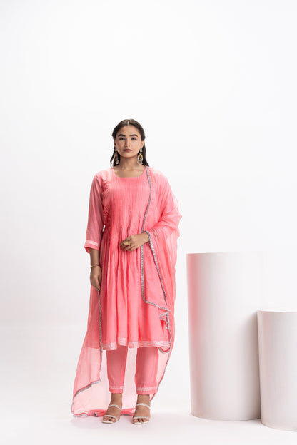 PINK MUSLIN PLEATED KURTA SET