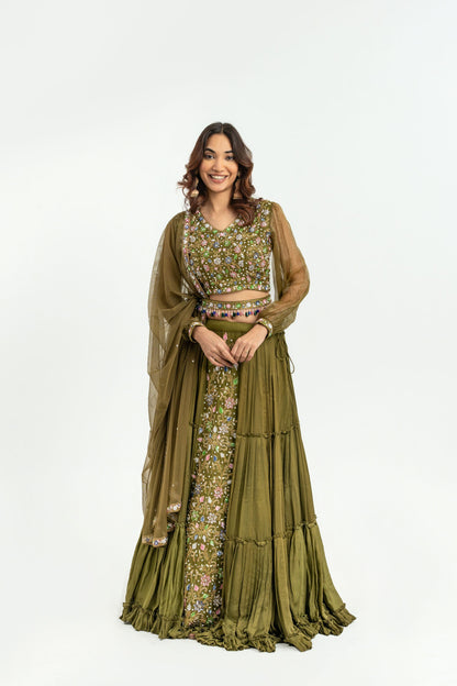 MEHANDI DREAM LEHNGA SET