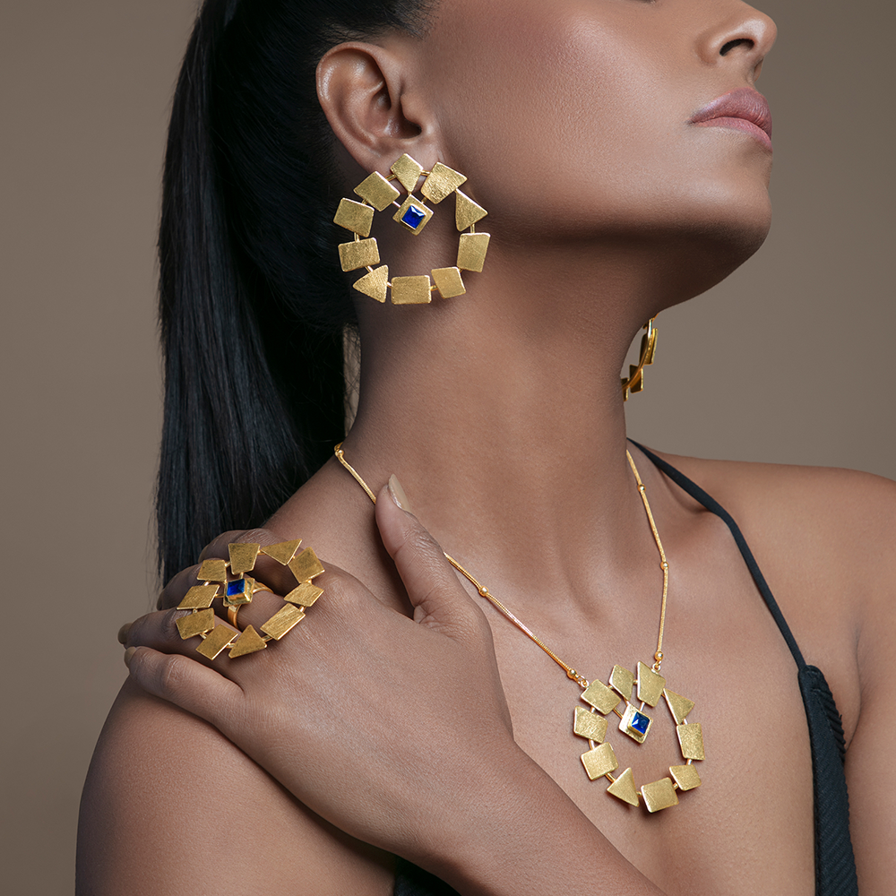 Tiana Earring