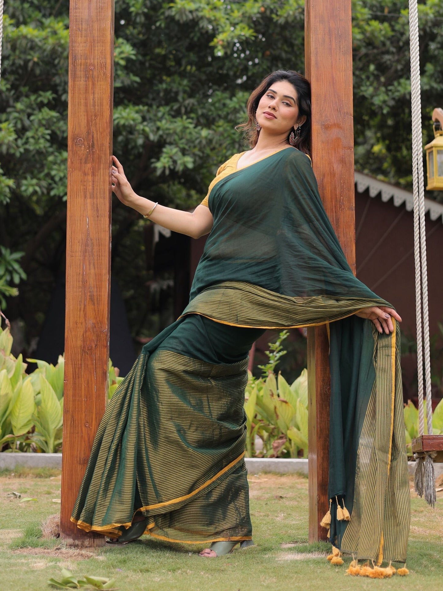 Kachi Kairi cotton zari saree with blouse