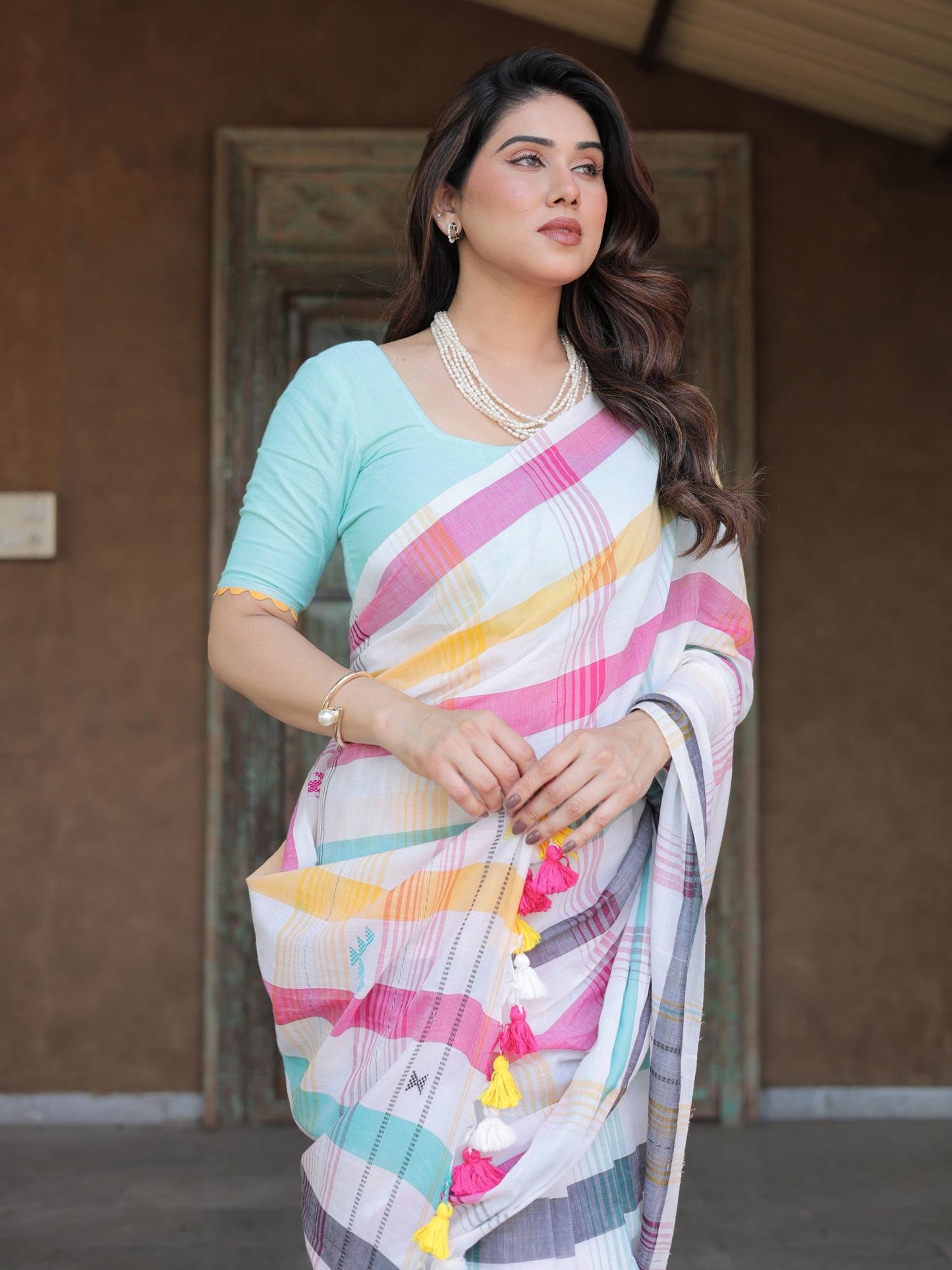 Maalti handloom saree with blouse