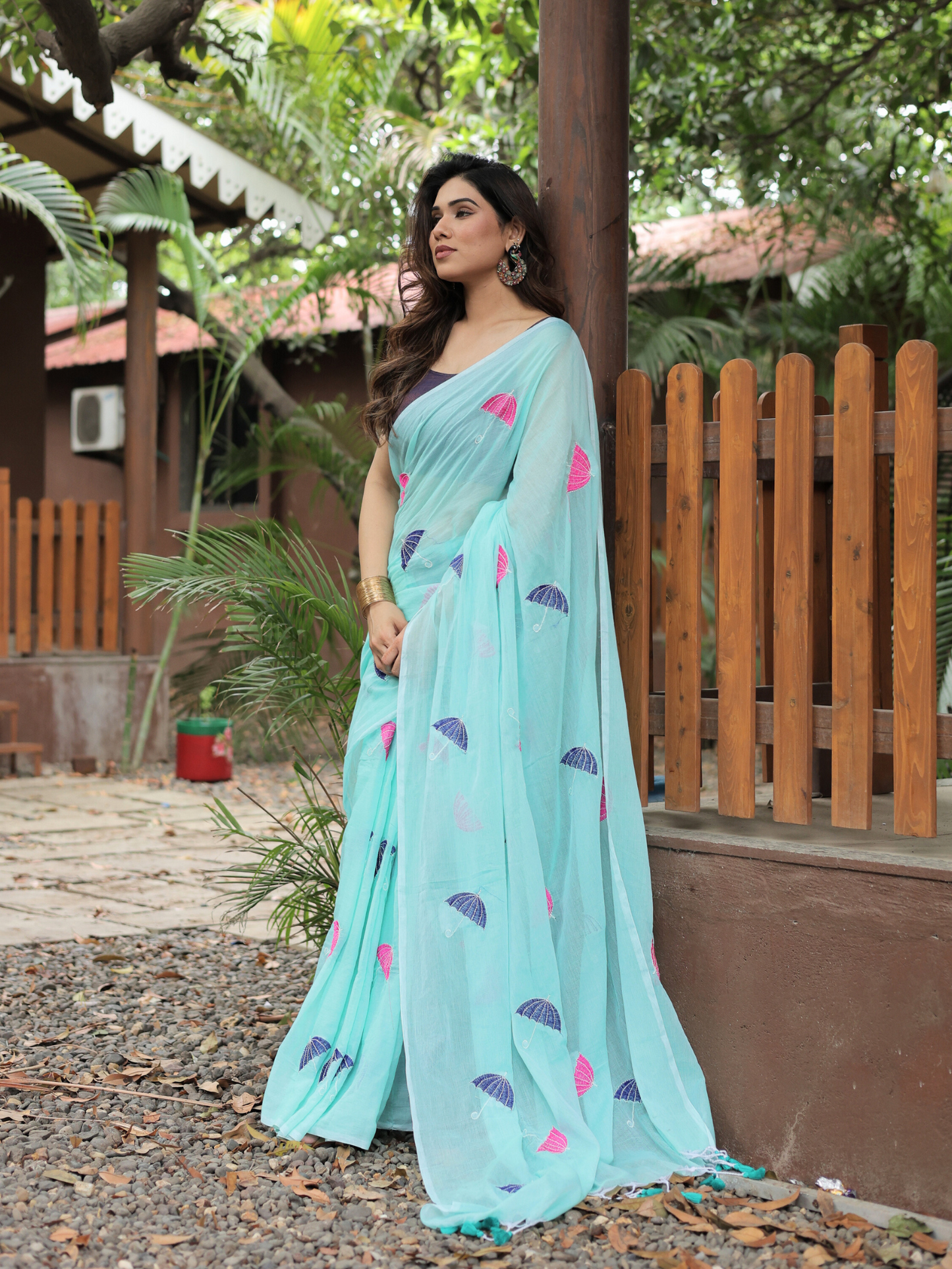 Suhani embroidered cotton saree with blouse