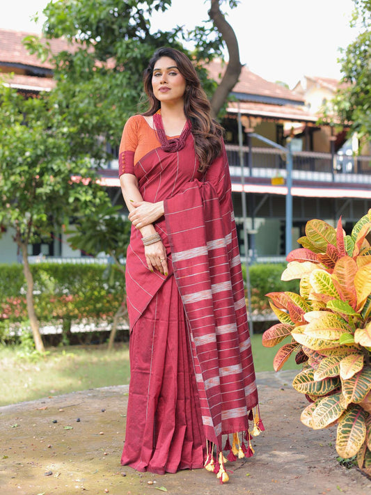 Durga cotton saree with contrast blouse.