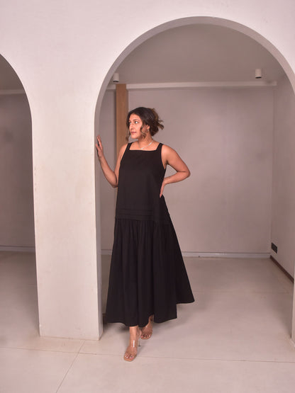 Mia Flare Dress