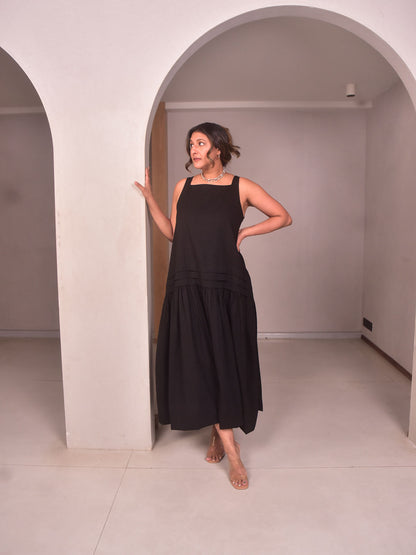 Mia Flare Dress