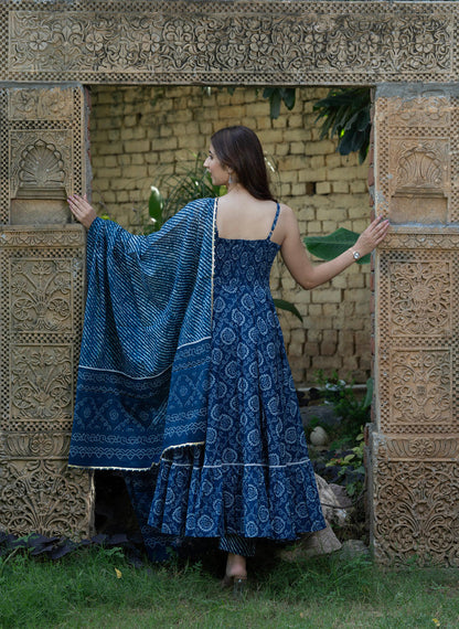 BLUEBERRY BANDHANI COTTON SUIT SET