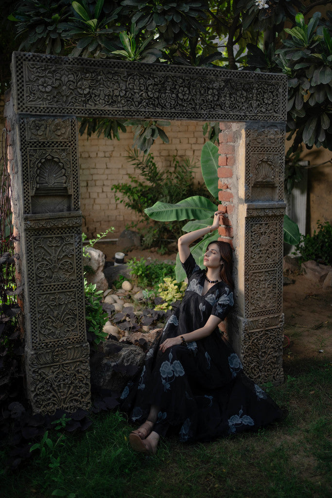 NIGHTINGALE ORGANZA SUIT SET