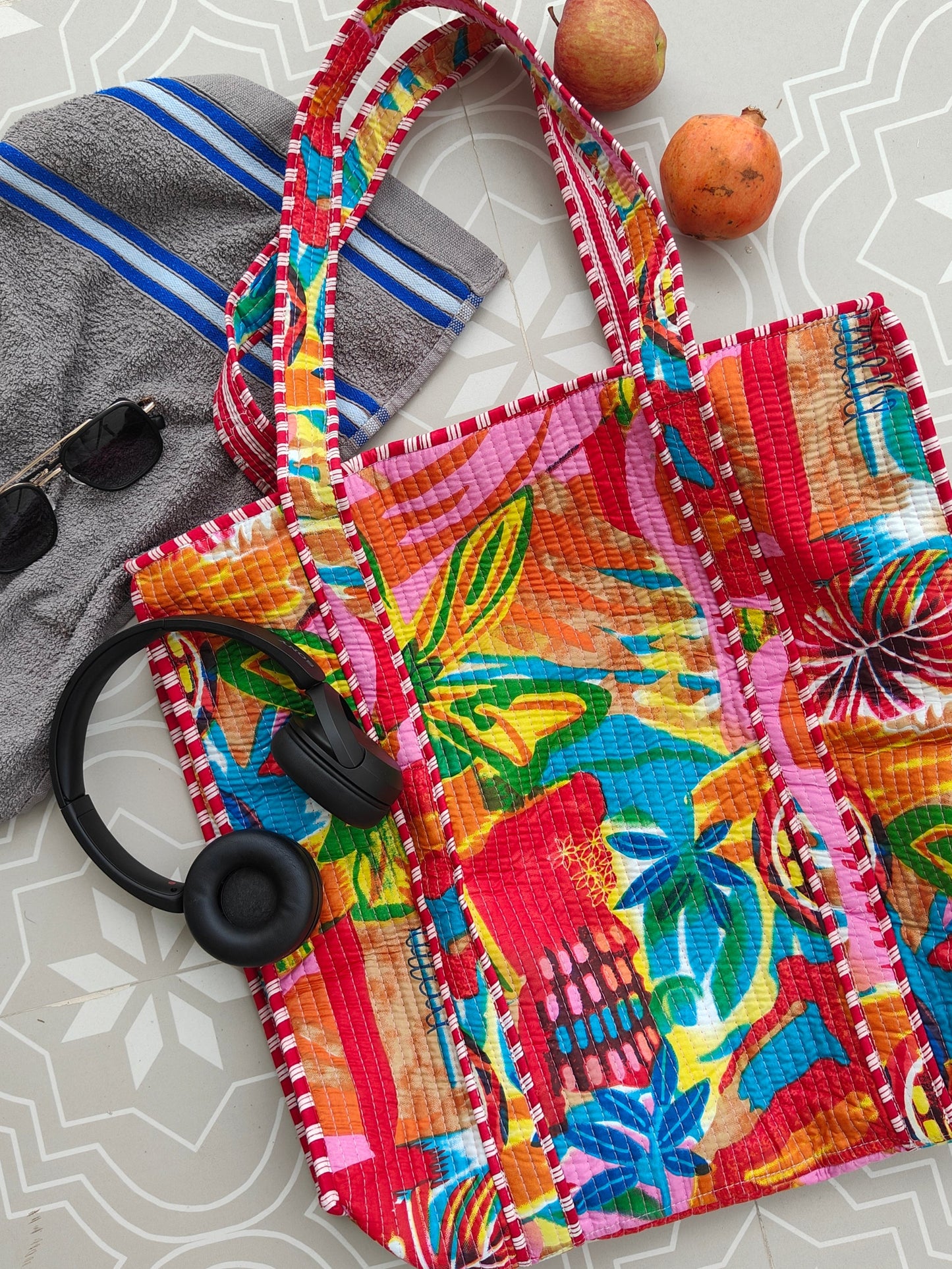 Coral Beach Tote (With Zipper)