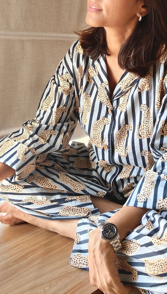 Night Safari Lounge Set